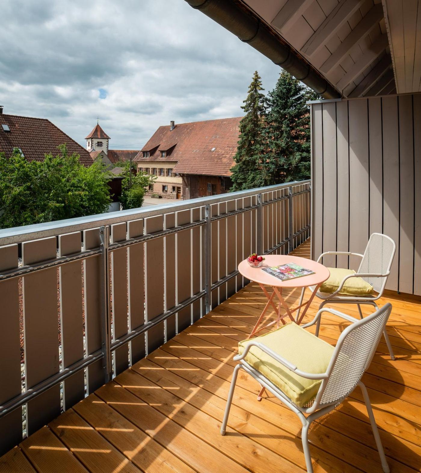 Hotel Restaurant Sonnenhof Neuweiler  Exterior foto